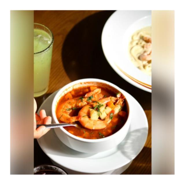 SOPA DE MARISCOS