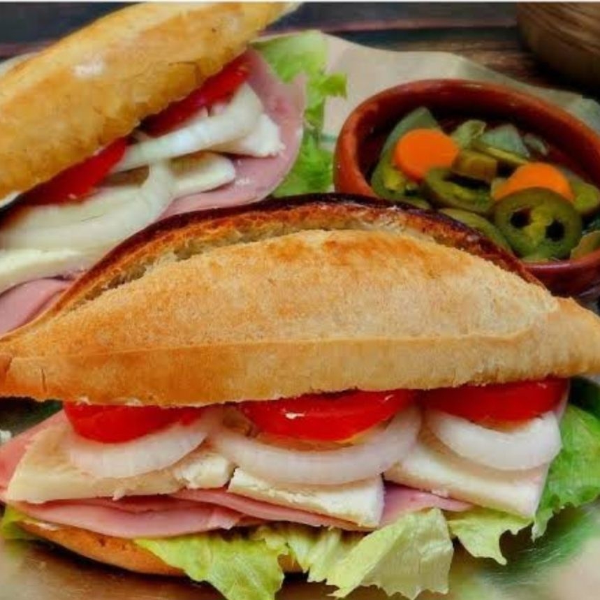 LONCHE JAMON/SALCHICHA/SALAMI/PANELA/FRIJOLES CON Copiar