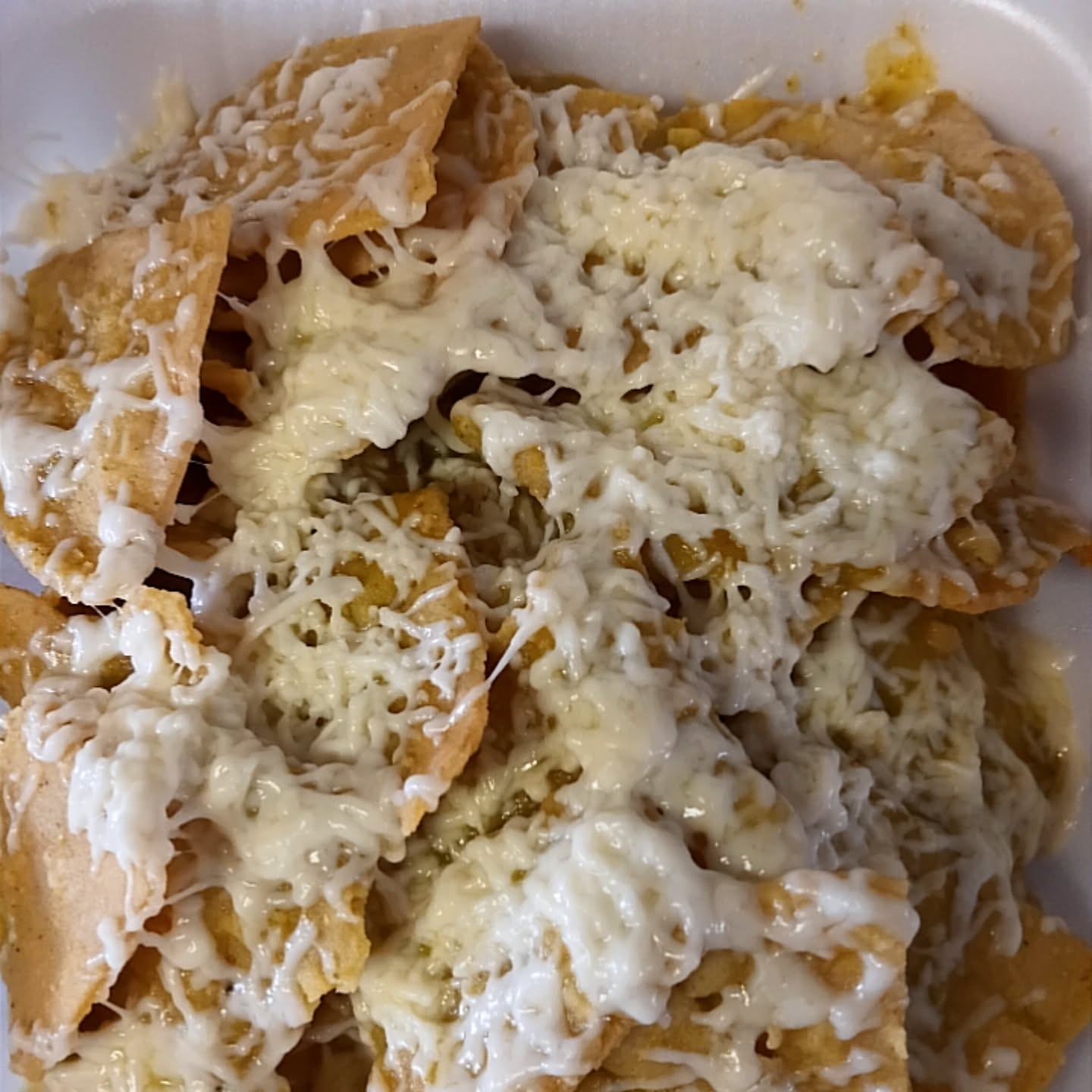 Chilaquiles verdes.
