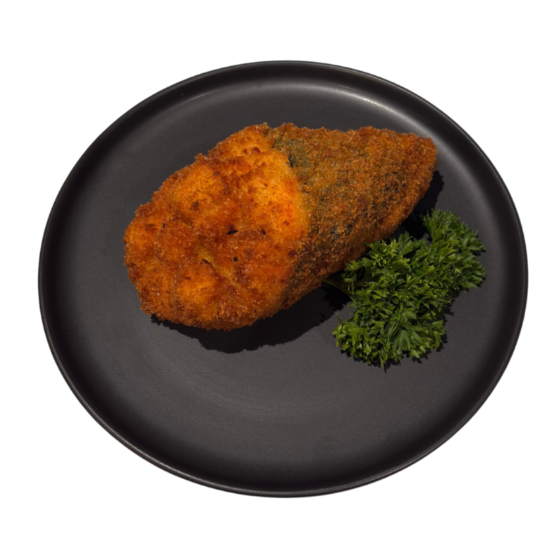 Cone de Alga Nori, recheado com arroz Shari, e um delicioso patê de salmão grelhado temperado com cream cheese, empanado em farinha Panko e frito em óleo de algodão.
