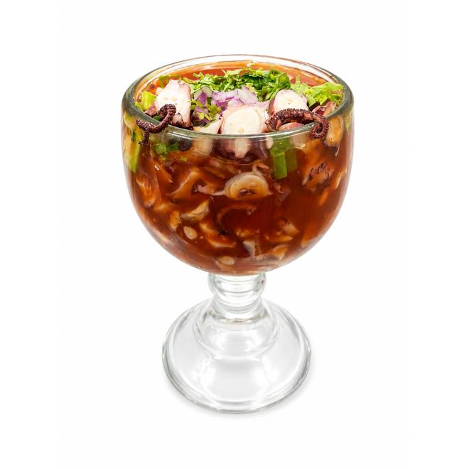 Cóctel grande de pulpo