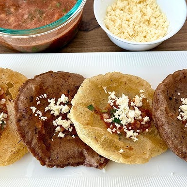 GORDITAS (BLANCAS, NEGRA Y DULCE)