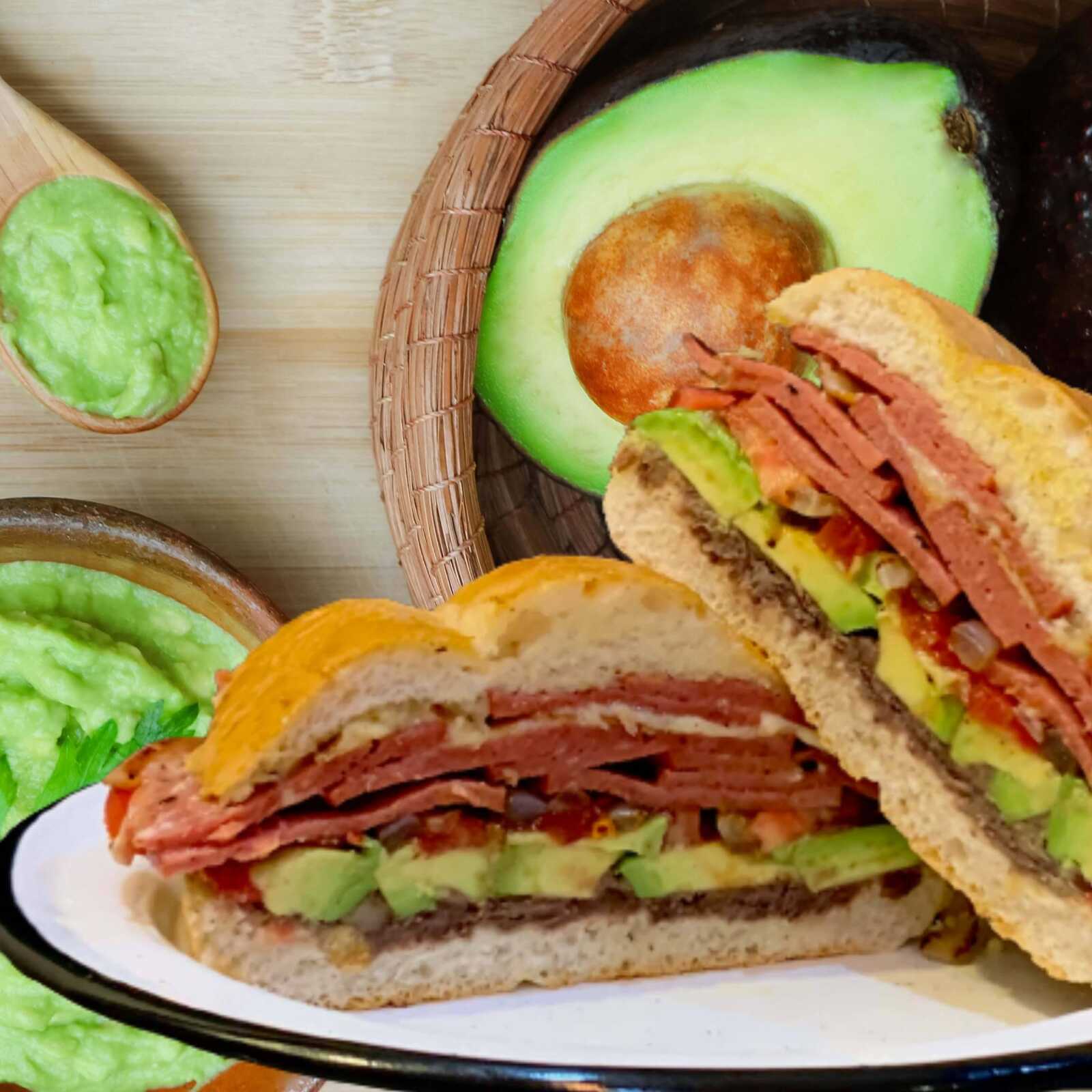 La Torta de la Vecindad