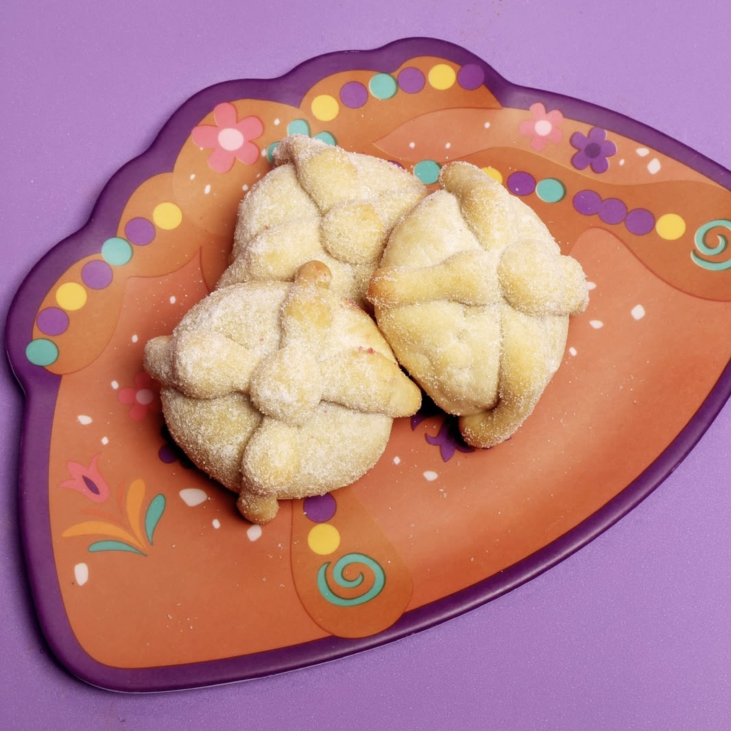 Galleta pan de muerto rellena (Nutella)