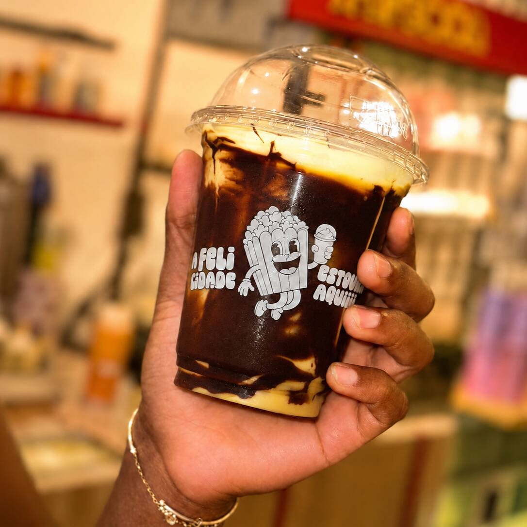 Delicioso Milk Shake de maracujá e creme de avelã para alegrar seu dia