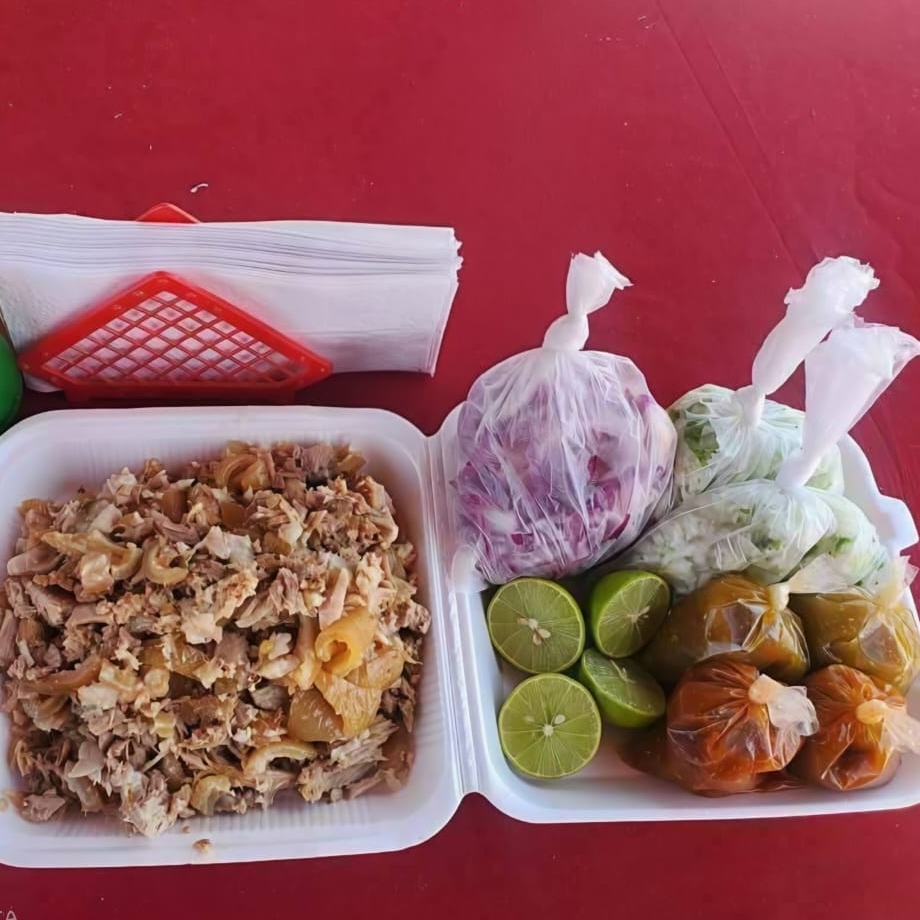 1KILO DE CARNITAS SURTIDA