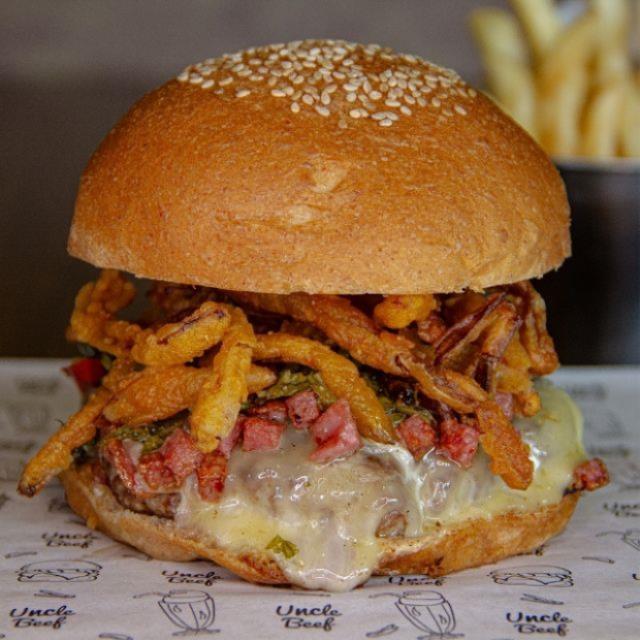 Argentina Burger + papas a la francesa