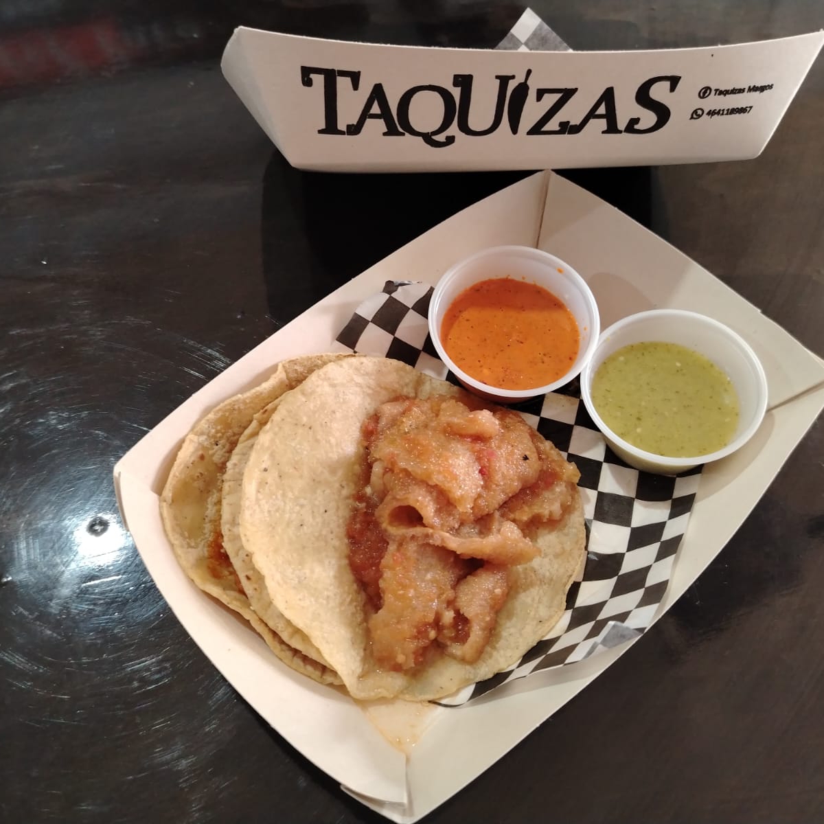 Chicharron en Salsa Roja
