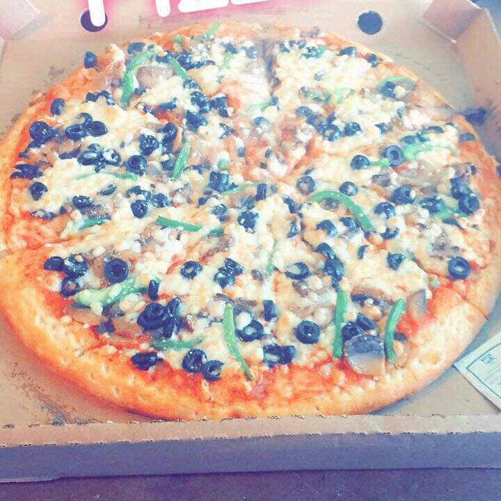 2 Pizzas  extra grandes  de 3 Ingredientes a eleji