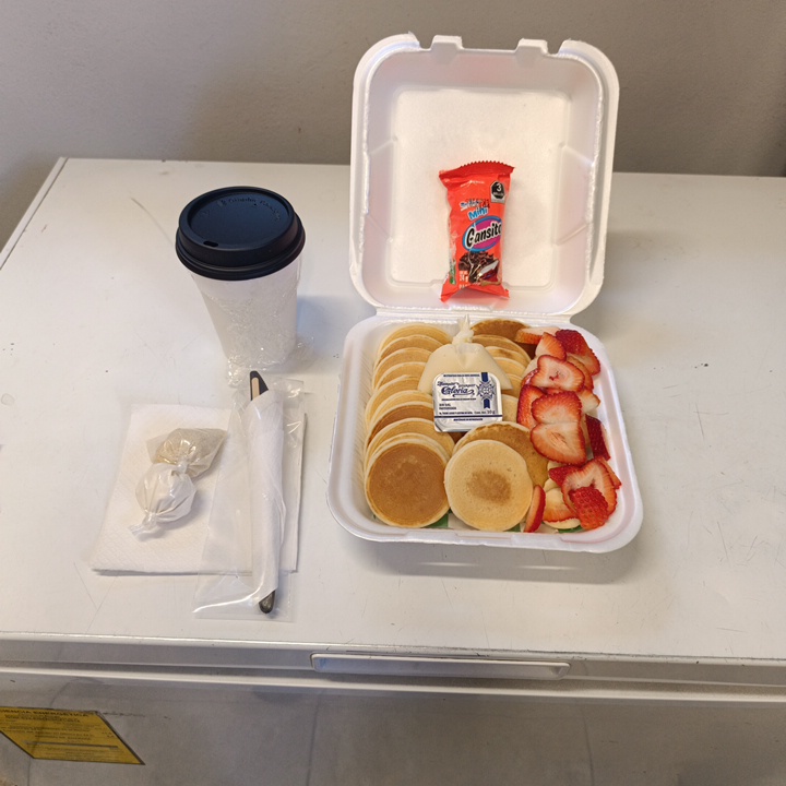 Minihotcakes (10 Piezas) + Café Chico