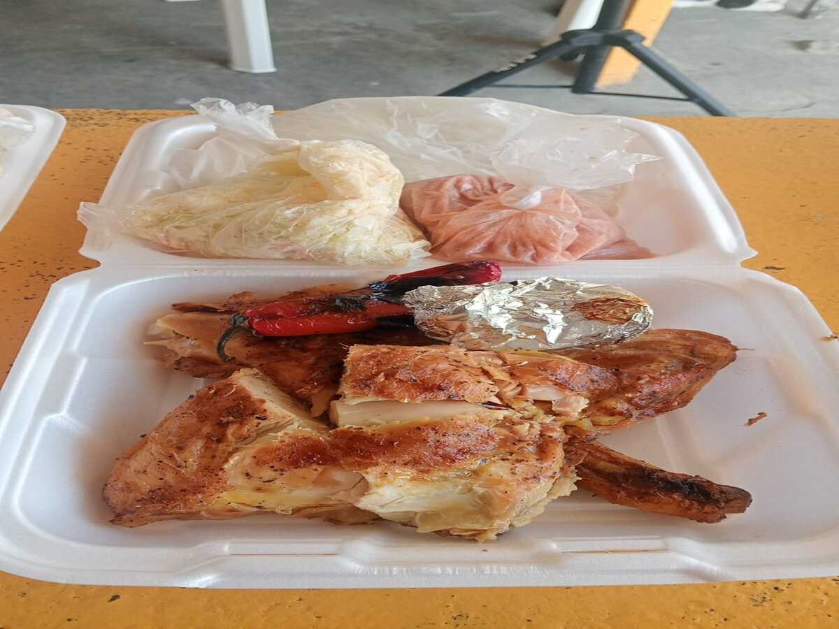 POLLOS LA ESQUINA