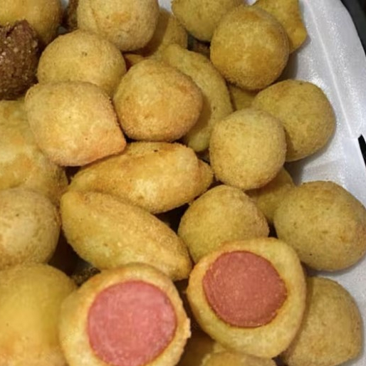Sabores ; coxinha, kibe,carne,pizza,calabresa, queijo,queijo c/presunto e salsicha ( a promoção vai os Salgados que todos no estoque)