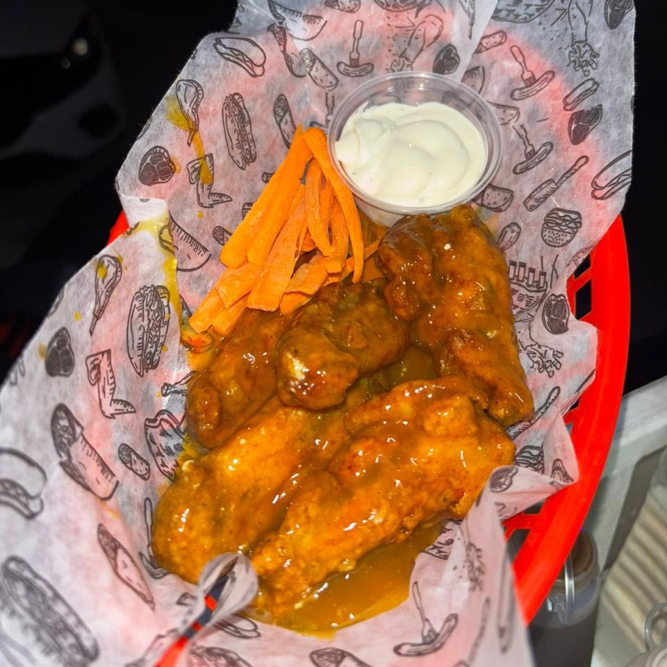 10 Alitas