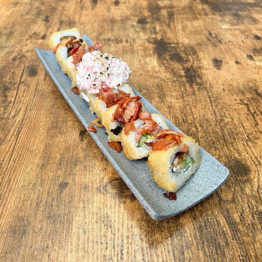 DjBacon Roll