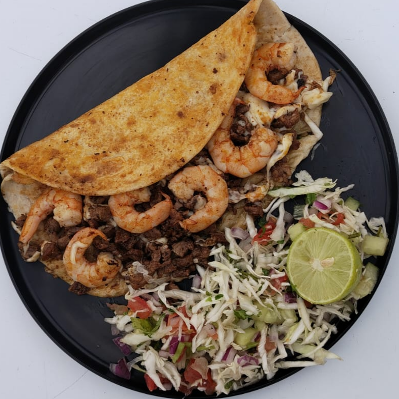 Quesadilla Montada Mar Y Tierra