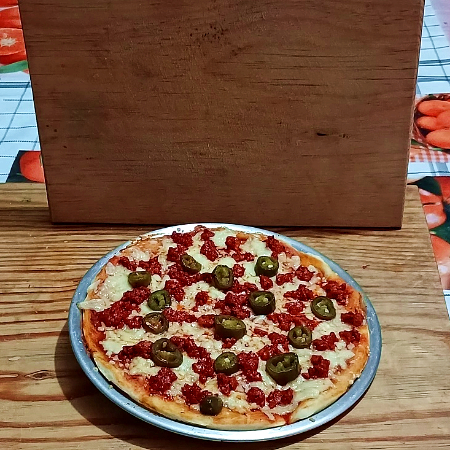 Pizza de Chorizo y Chiles(individual)