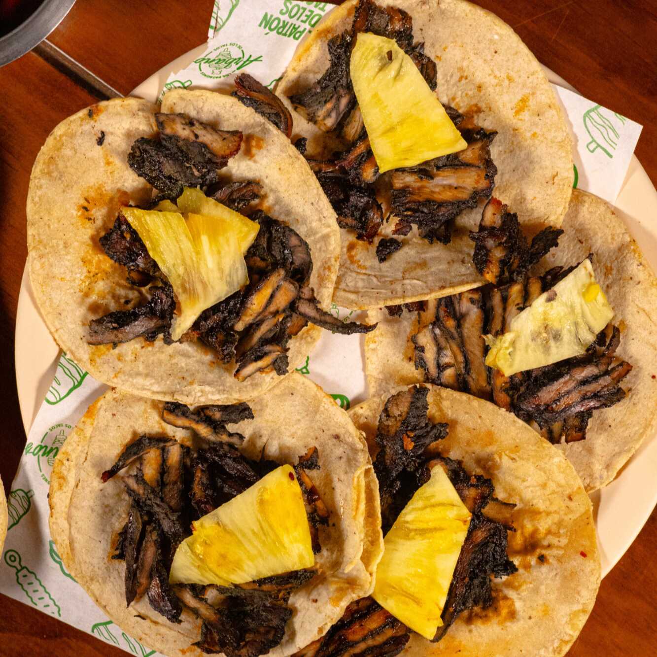 Orden de 5 Tacos Pastor Negro