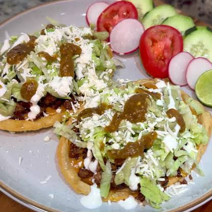 Sope de Picadillo con Papa