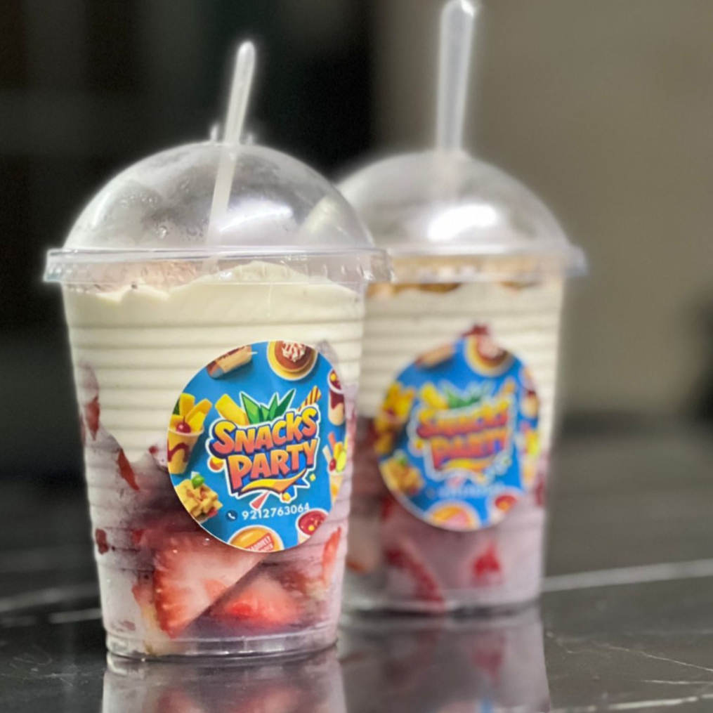 FRESAS CON CREMA 10 OZ
