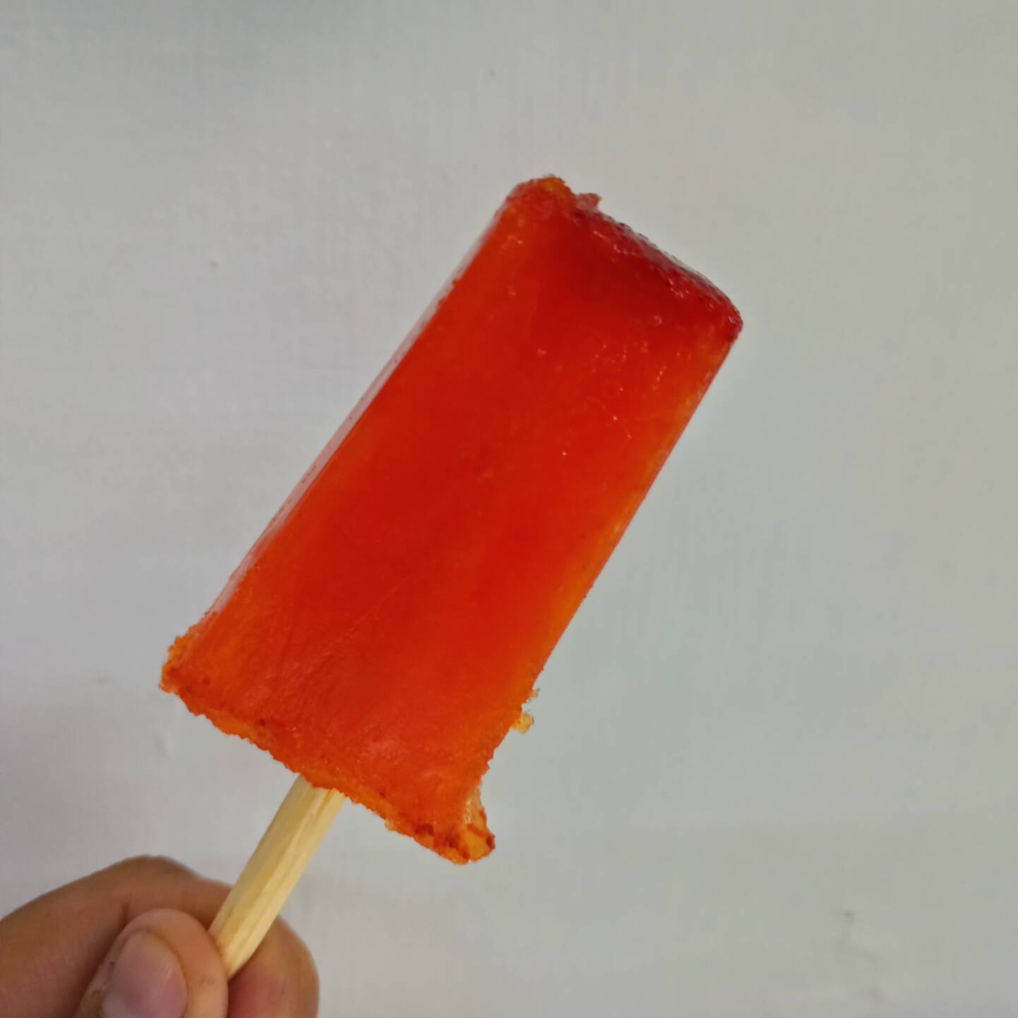 Paleta Mini de Piña con Chamoy