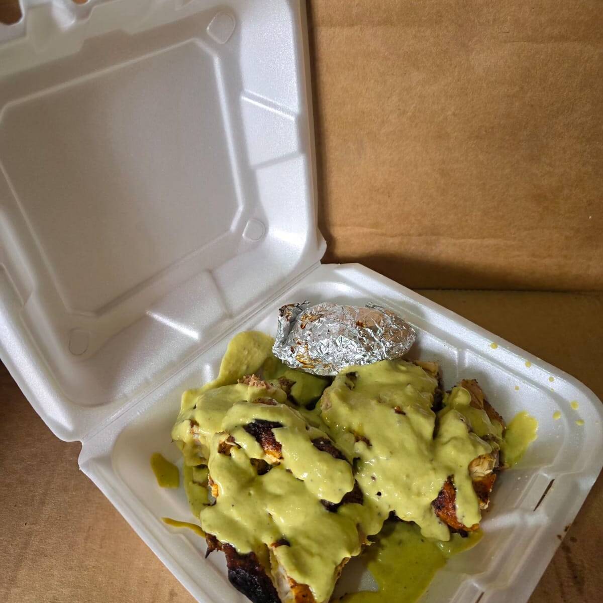 POLLO EN SALSA JALAPEÑO