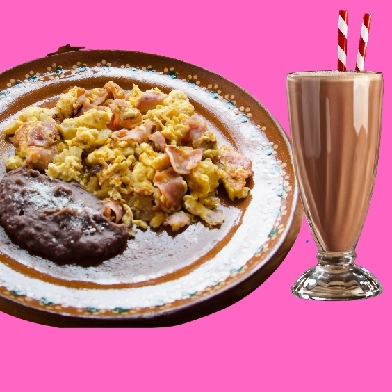 Huevo con Jamón y Malteada de Chocolate