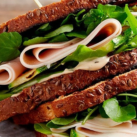 SANDWICH DE PECHUGA DE PAVO