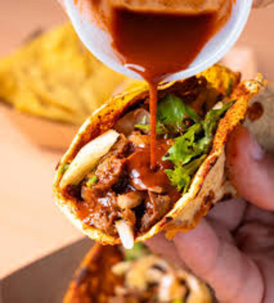COMBO DE TACOS DE BIRRIA