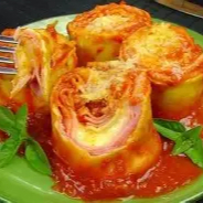 Rondelli Presunto e Queijo, acompanha ,arroz branco e batata frita