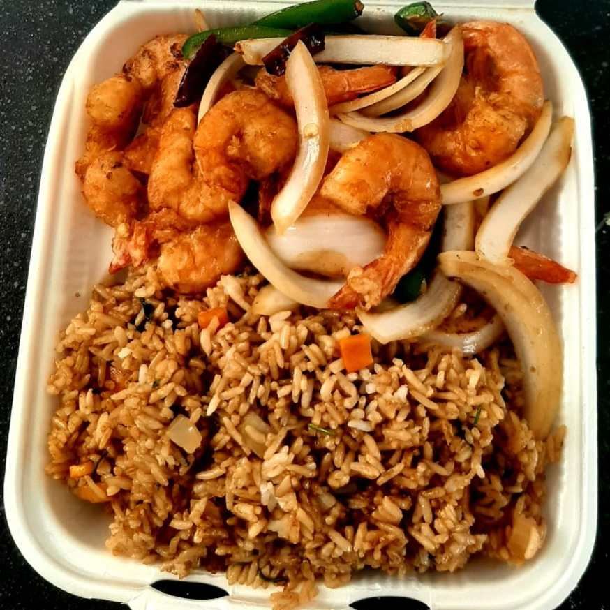 Camarones Enchilados