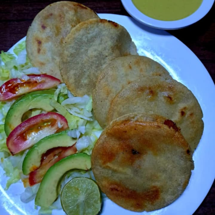 Orden Gorditas de Guiso