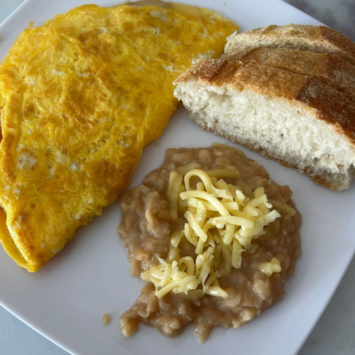 Omelette Jamón y Queso