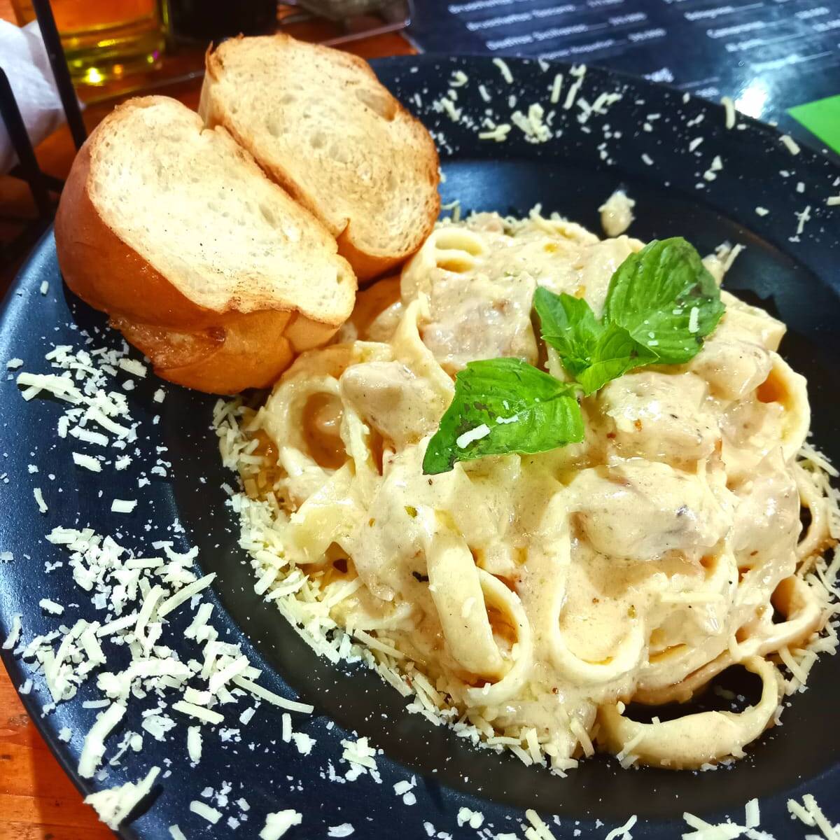 Pasta 5 Quesos