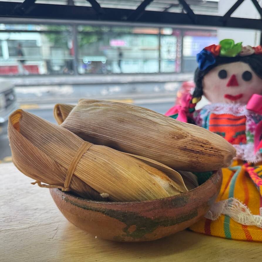 Tamal Tradicional Dulce Piña