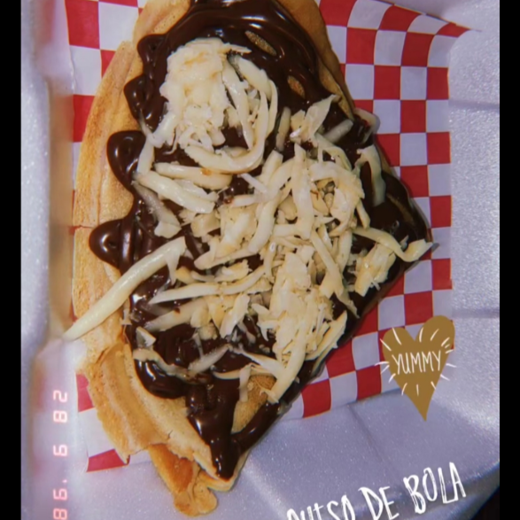 Crepa Queso de Bola con NUTELLA