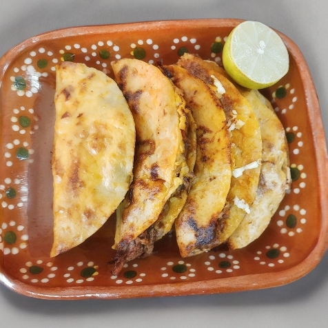 4 taco de Birria de Res