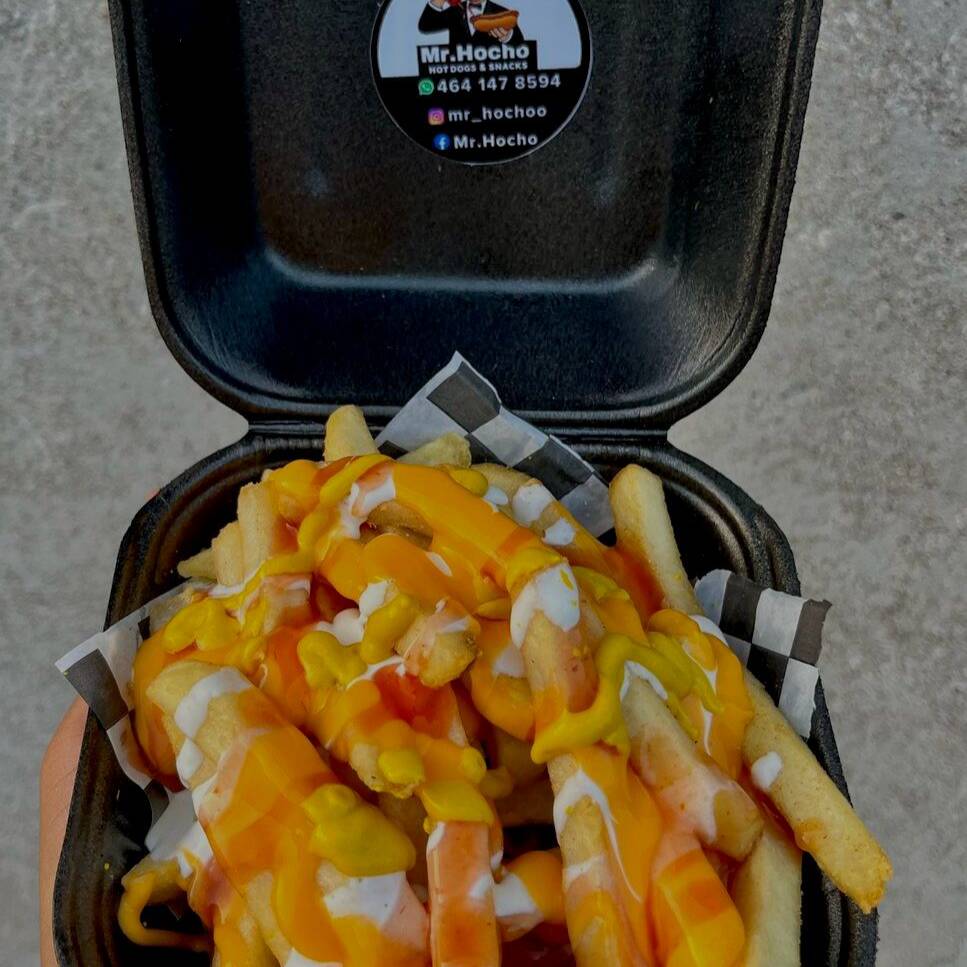 Papas fritas con complementos