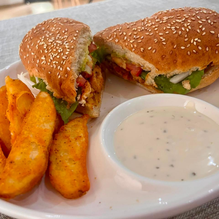 Baguette pollo chipotle