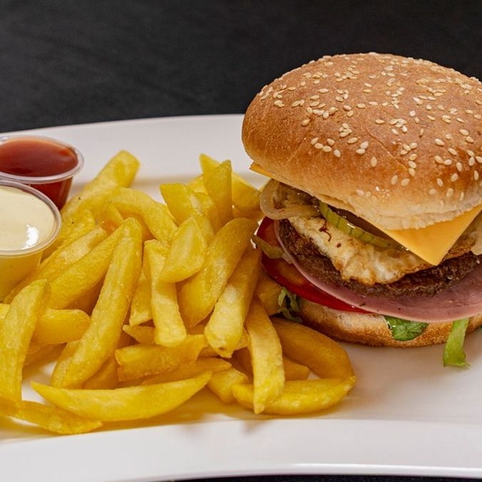 Garapy burger con papas