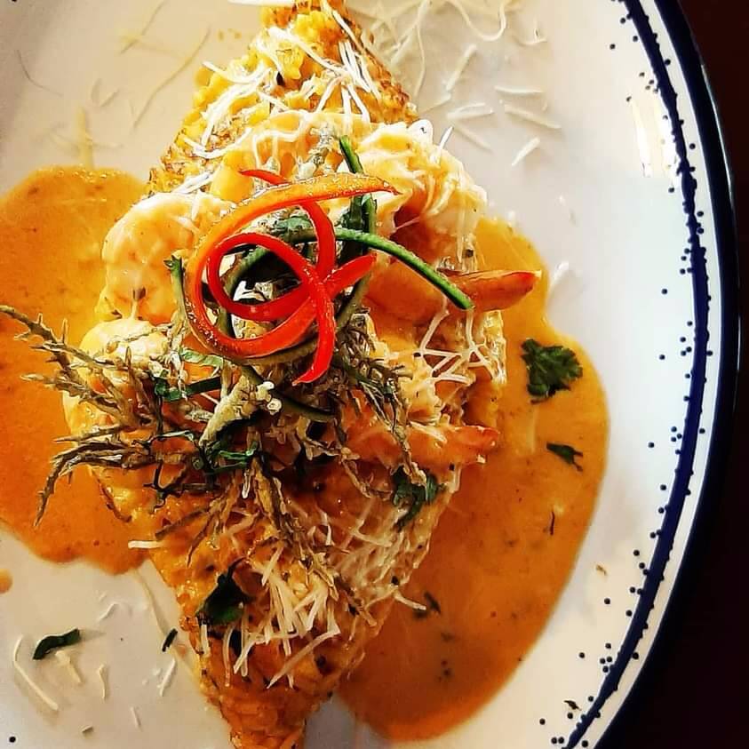 Tacu Tacu en Salsa de Langostinos