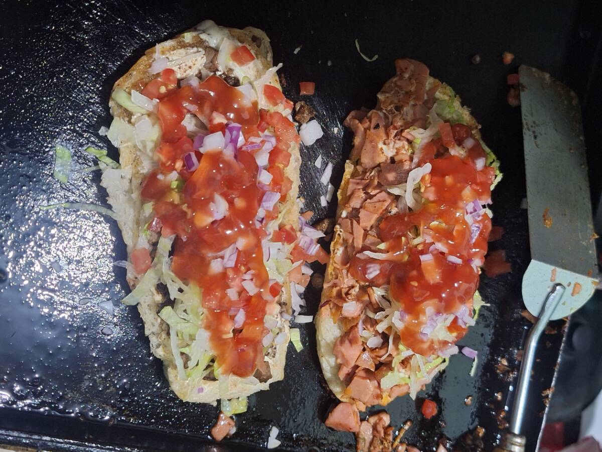 TORTAS Y HAMBURGUESAS LA WERA