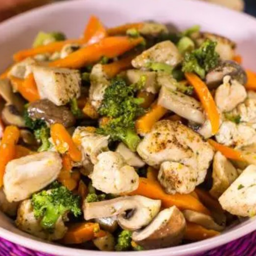 Combo15-Pollo con Vegetales en salsa de ostion