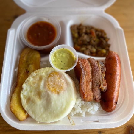 Bandeja Paisa.