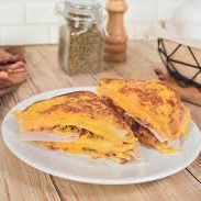 Sándwich de Huevo con Jamón