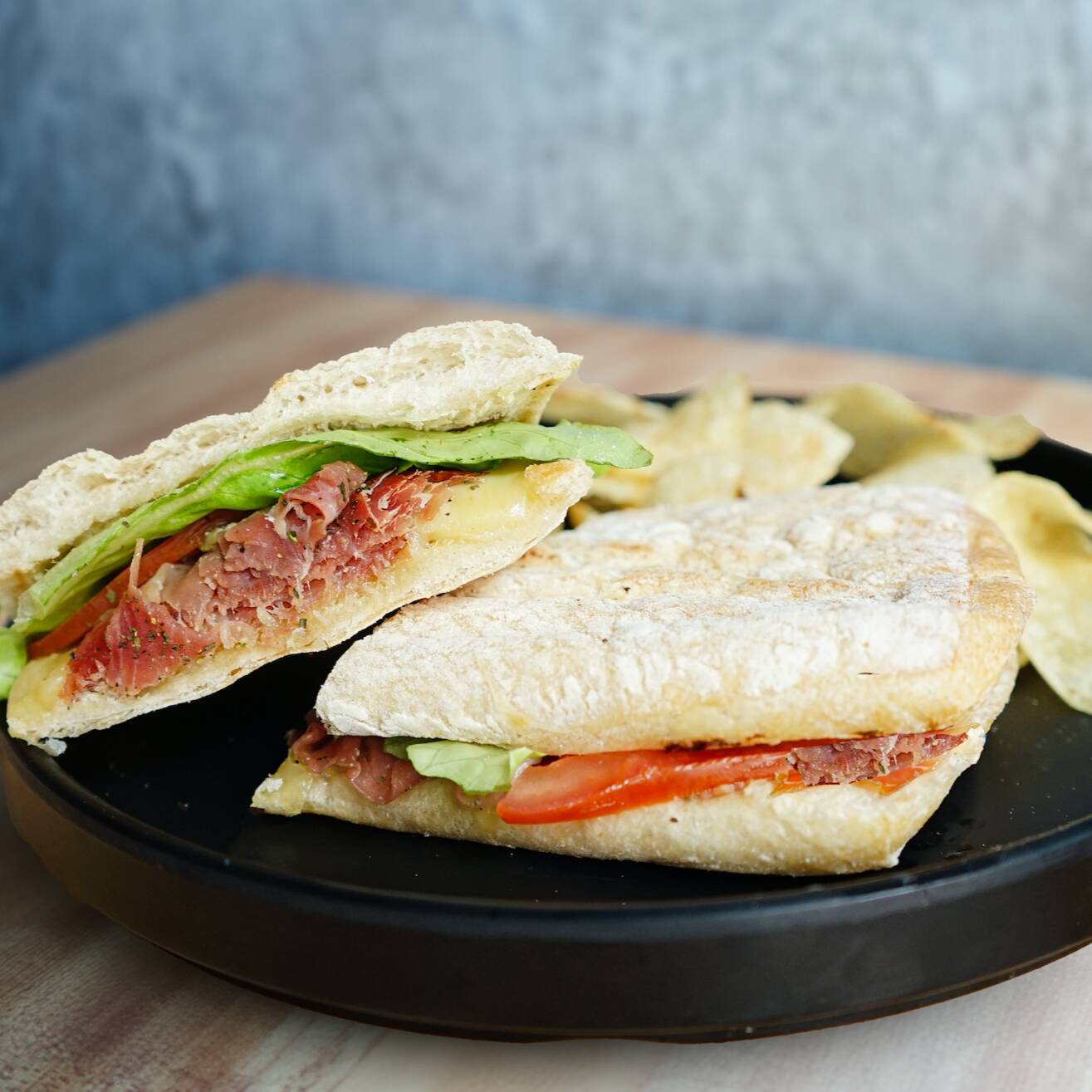 Chapata Jamón Serrano