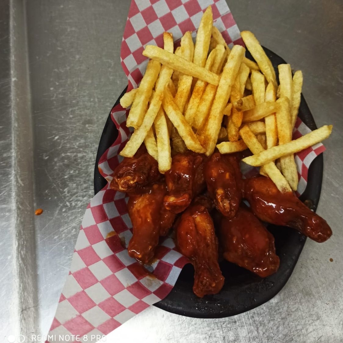 Alitas x7 + Papas + Gaseosa 250 Ml