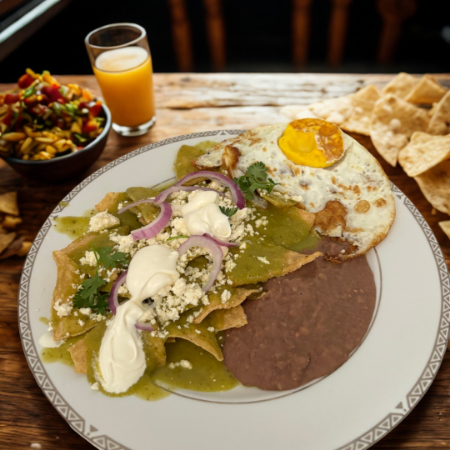 CHILAQUILES VERDES