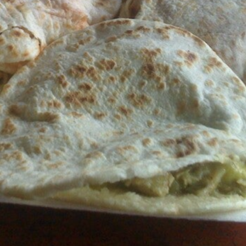 Gordita de Chicharrón en Salsa Verde
