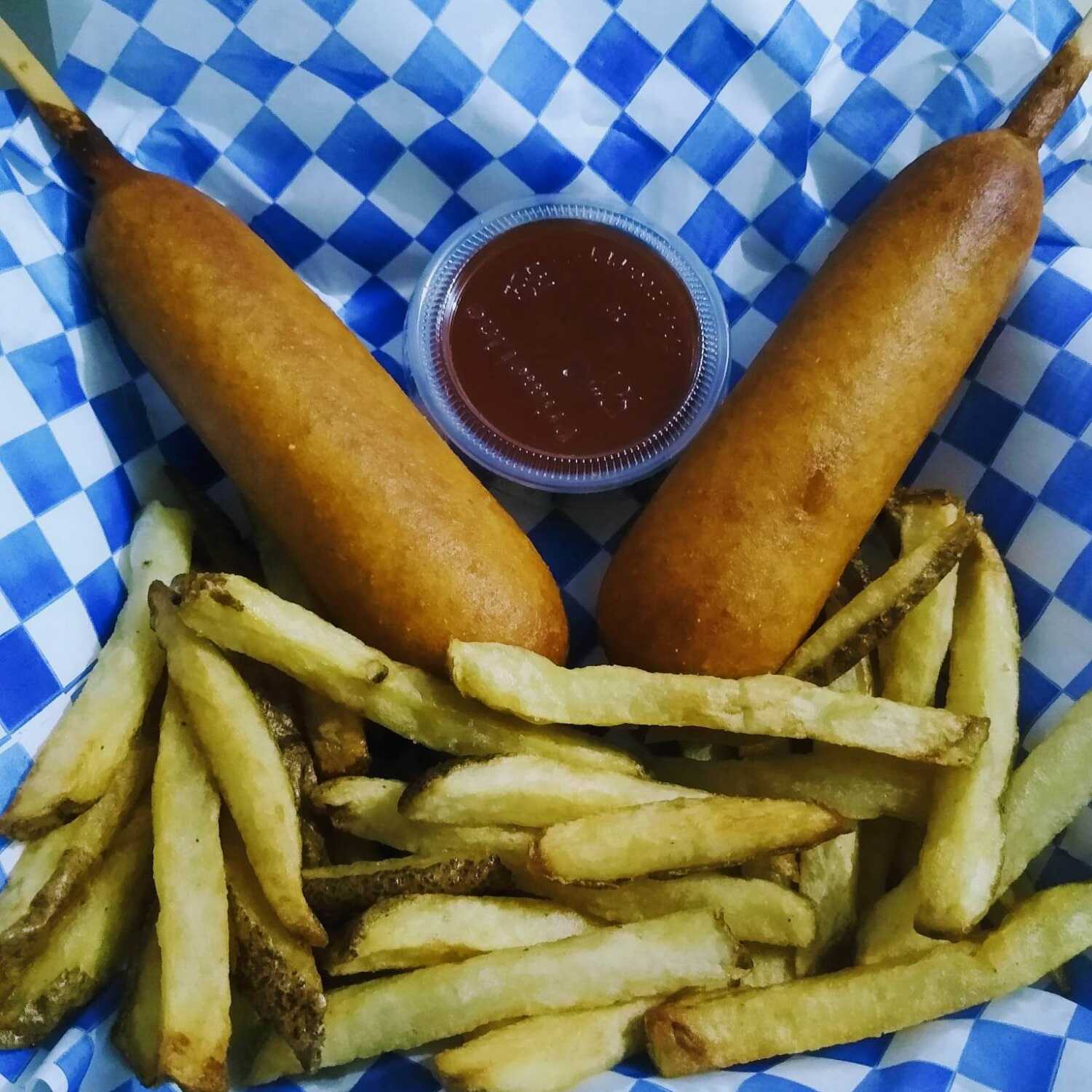 PIPOS CON PAPAS FRITAS