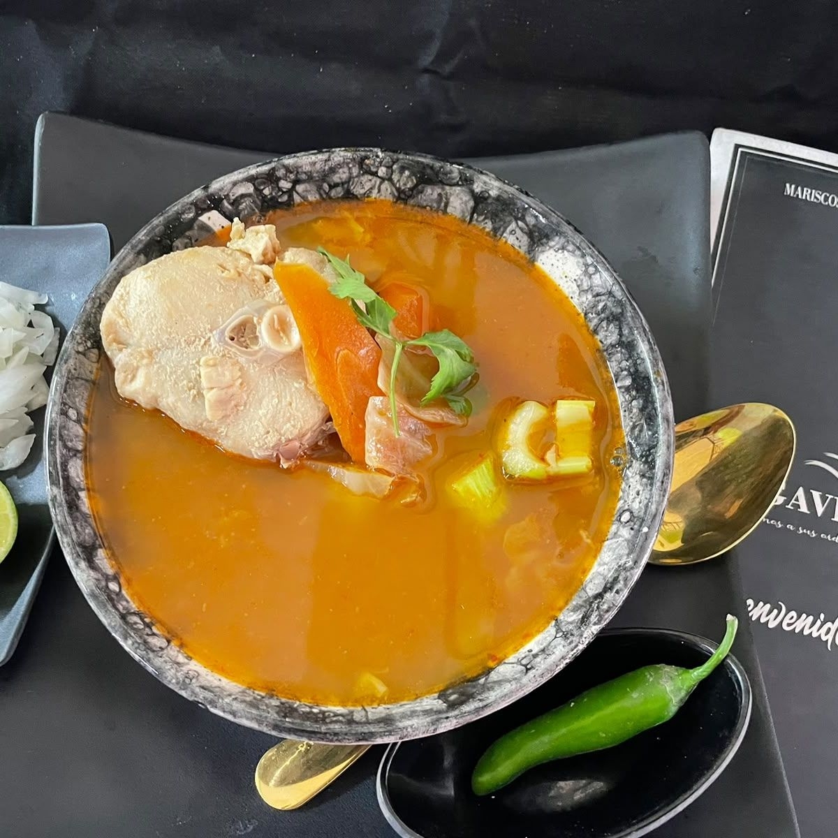 CALDO DE PESCADO